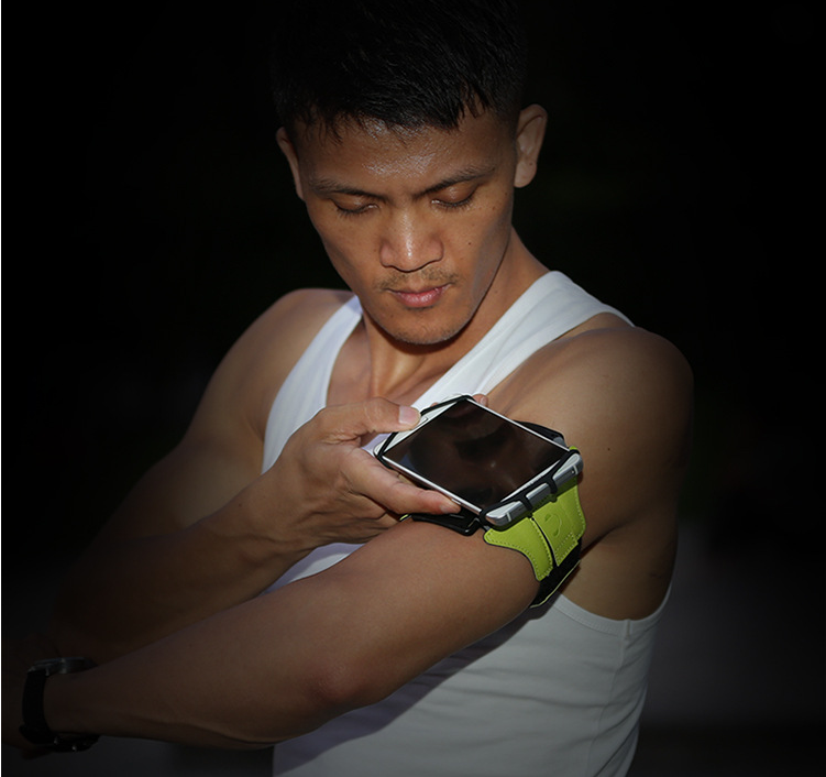 Sport Handy-Armband mit drehbarem Halter – Bild 7 | LuxeStyle