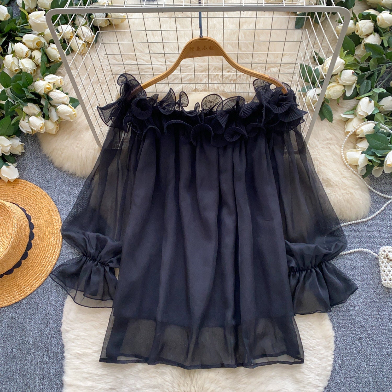 Off-Shoulder Chiffon-Bluse mit Rüschen