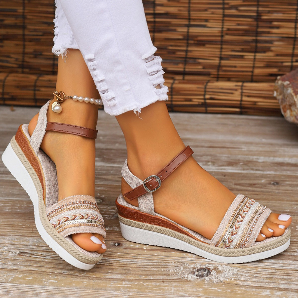 Sandalen mit Hanfseil- und Plateau-Sohle | LuxeStyle
