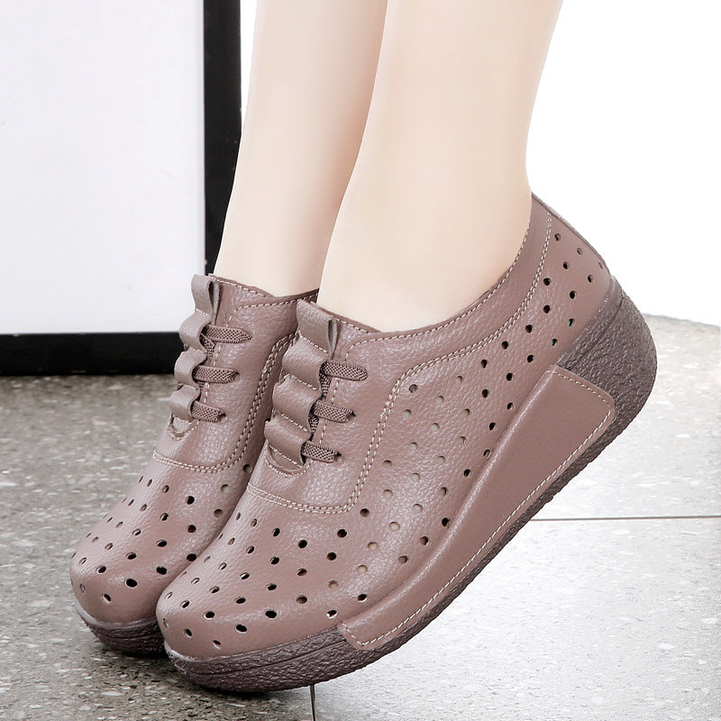 Damen-Lederschuhe mit Lochmuster – Bild 3 | LuxeStyle
