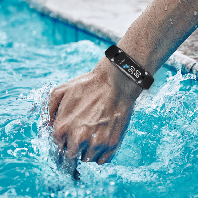 C60 Smartwatch mit HD-Display und Temperaturmessung