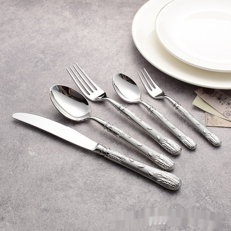 Edles Besteck-Set aus Edelstahl