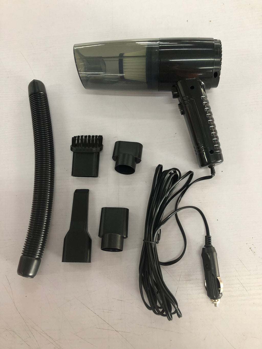Handlicher Mini Auto Staubsauger – kraftvoll & kompakt
