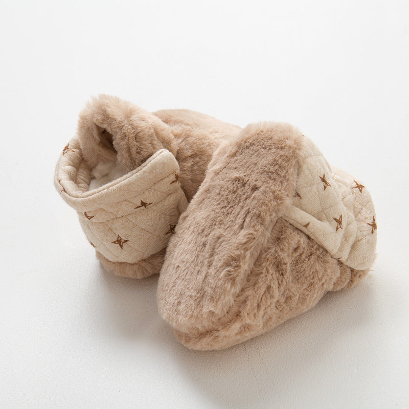 Weiche Babyschuhe aus Plüsch