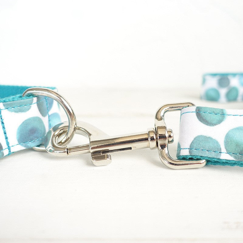 Hundehalsband mit Fliege "Bubble" – Bild 5 | LuxeStyle