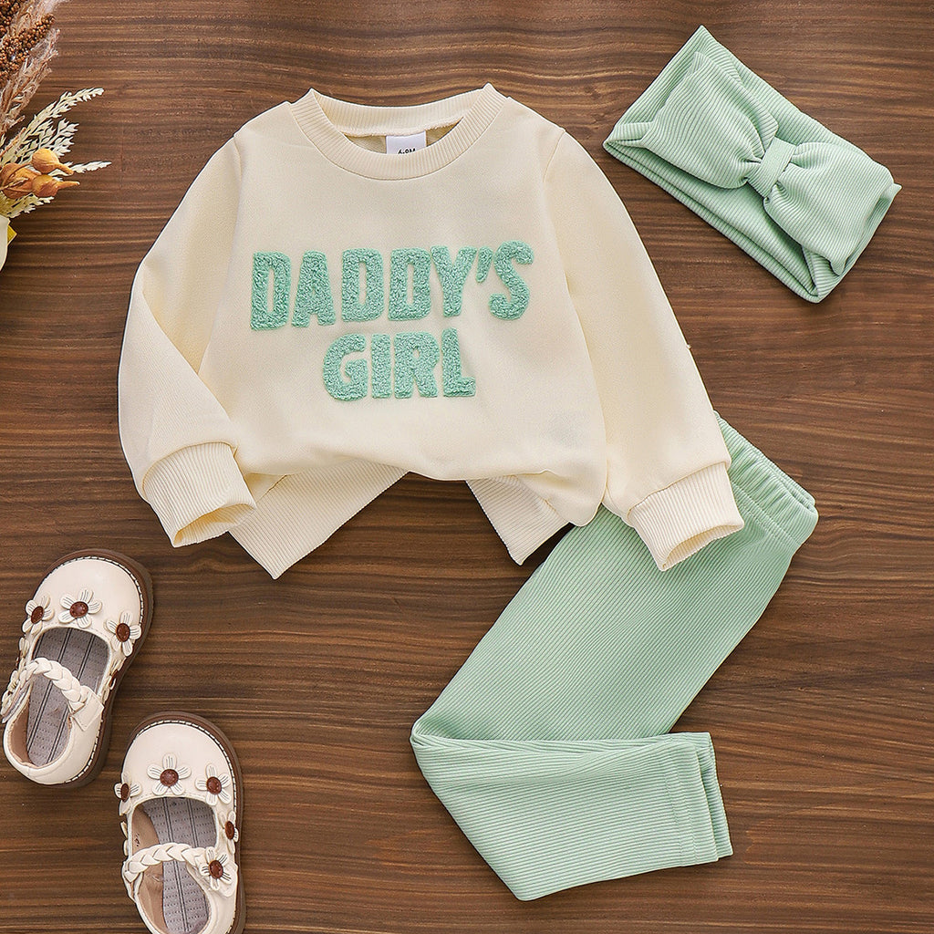Sweatshirt- und Hosen-Set mit Buchstabenmuster | LuxeStyle