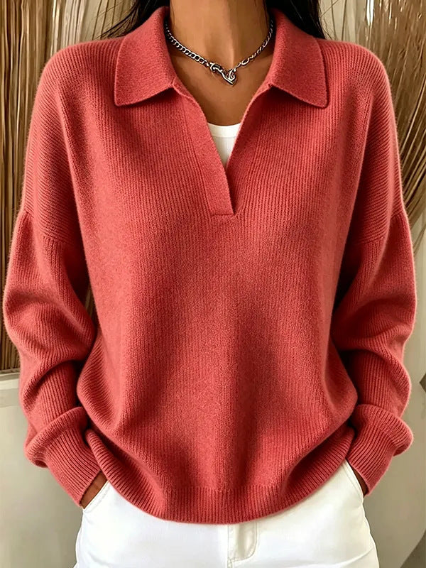 Gerippter V-Pullover mit Turn-Down-Kragen