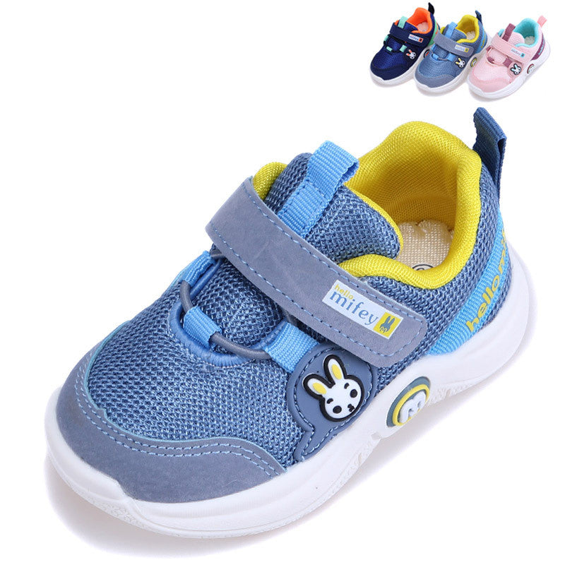 Kinder-Schuhe aus Mesh – Bild 1 | LuxeStyle