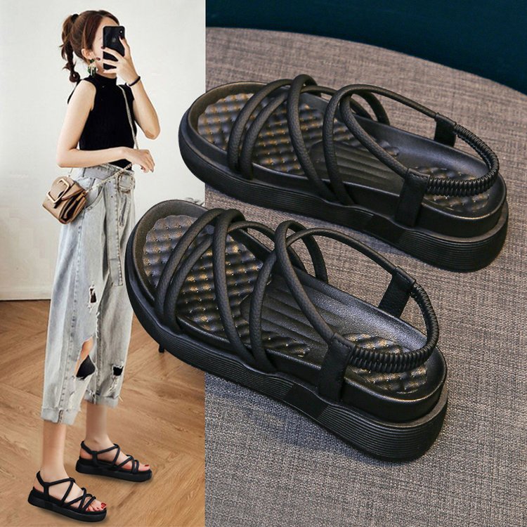Plateau-Sandalen im Römer-Stil – Bild 8 | LuxeStyle