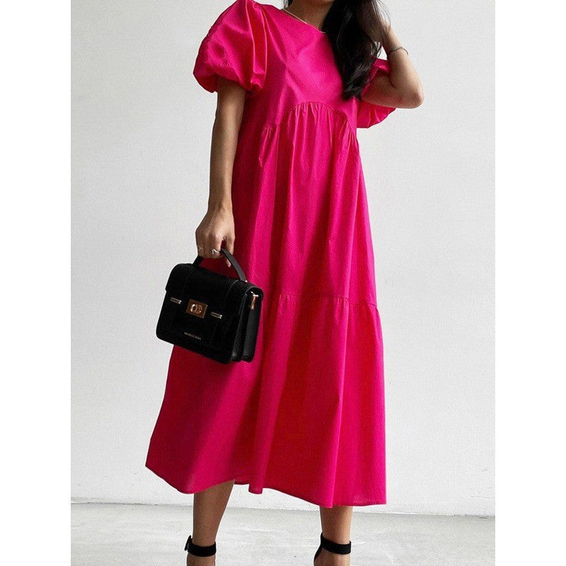 Lässiges ausgestelltes Kleid