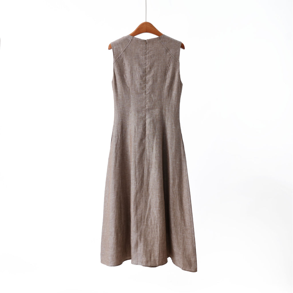 Ärmelloses Leinenkleid mit Taillengürtel – Bild 4 | LuxeStyle