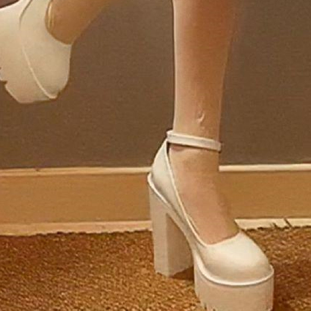 Wasserdichte Plateau Sandalen mit hohem Absatz – Bild 4 | LuxeStyle