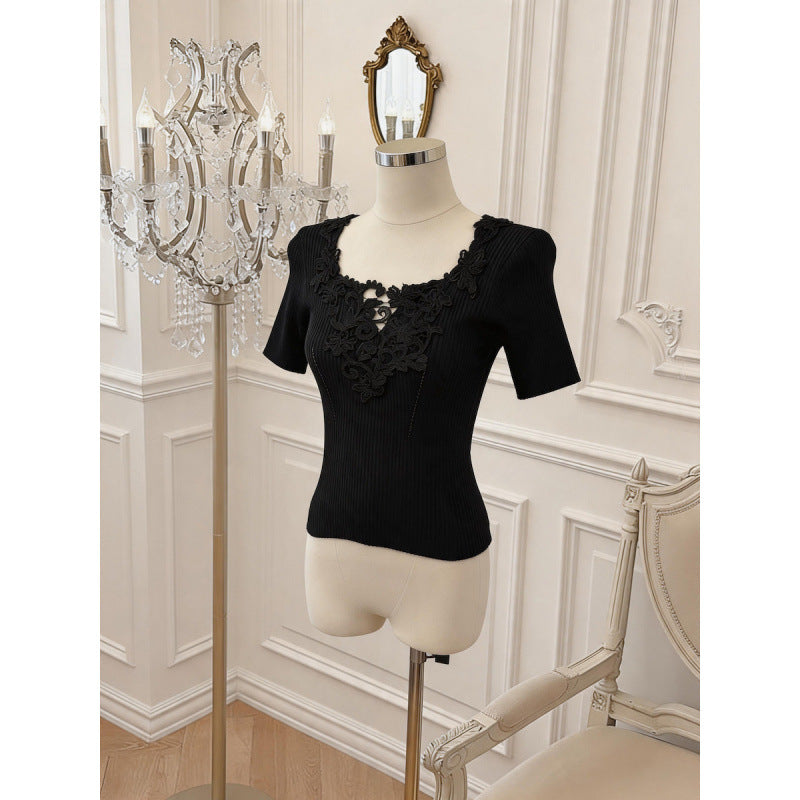 V-Ausschnitt Stricktop mit Spitzen-Panel