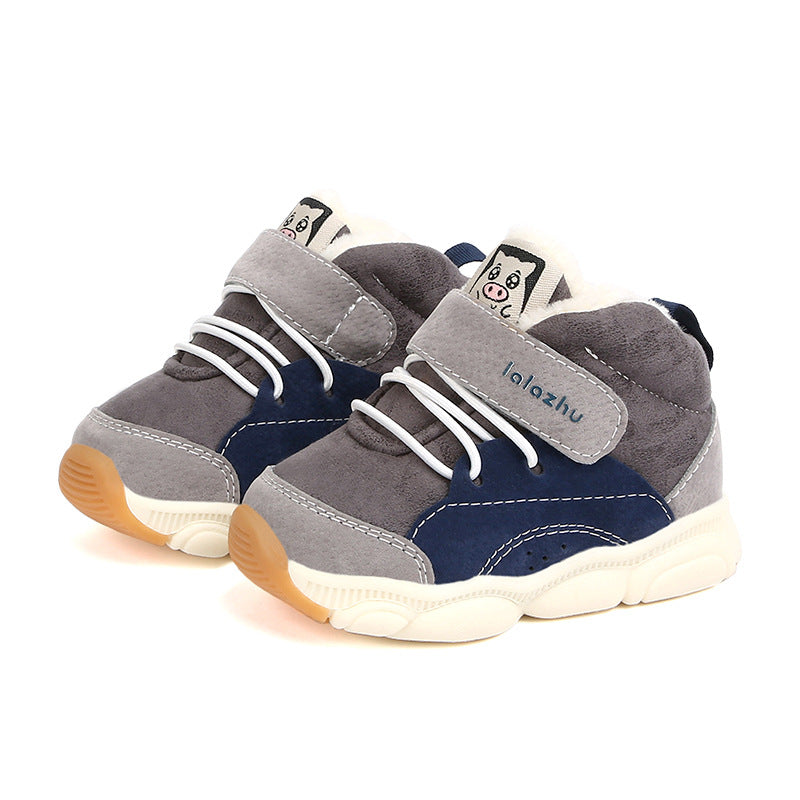 Samt-Sneakers für Kinder – Bild 5 | LuxeStyle