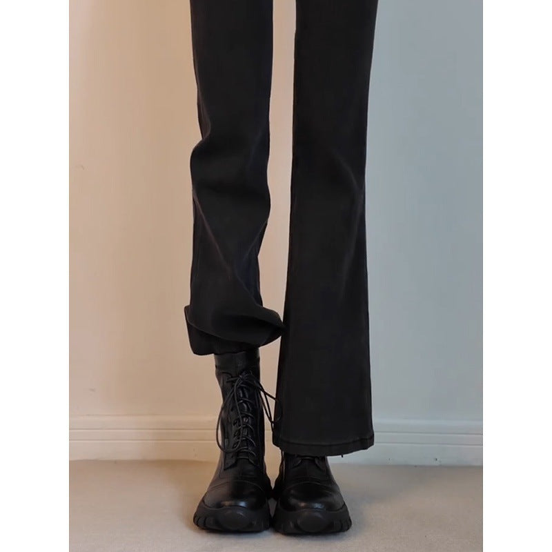 Stylische schwarze Motorradstiefel mit Reissverschluss