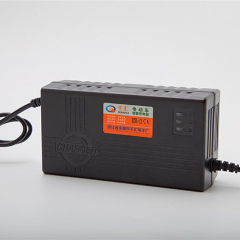 Ladegerät für 72V20AH E-Fahrzeug Batterien – Bild 5 | LuxeStyle