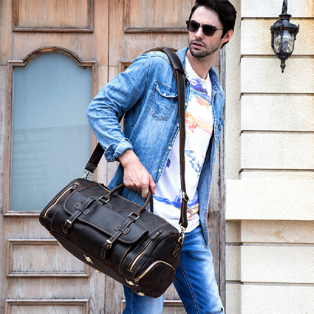 Reisetasche aus pflanzlich gegerbtem Leder