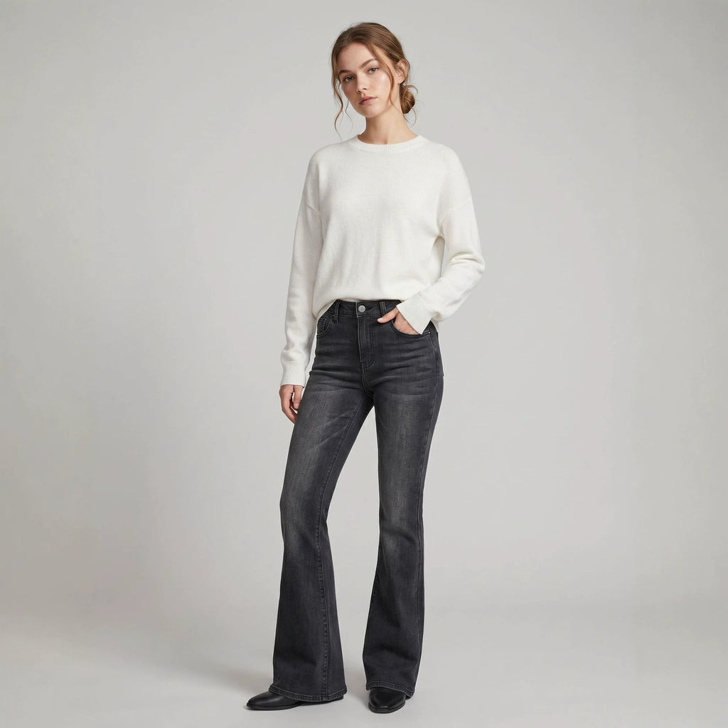 High-Waist Slim-Fit Jeans mit leicht ausgestelltem Bein
