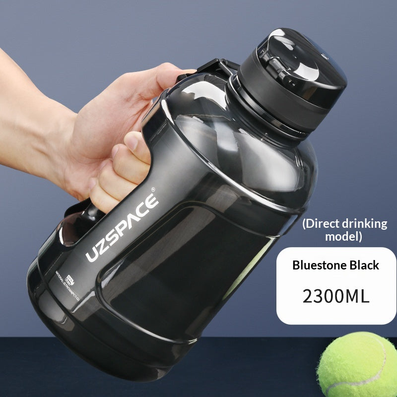 Sport-Trinkflasche mit grossem Fassungsvermögen