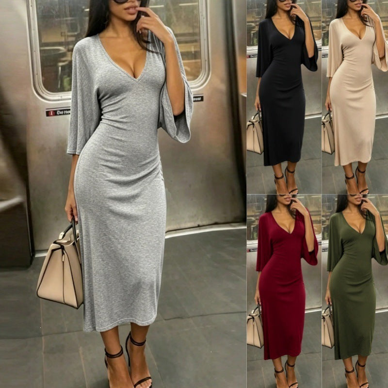 Elegantes Mid-Cheek-Kleid mit V-Ausschnitt – Bild 8 | LuxeStyle