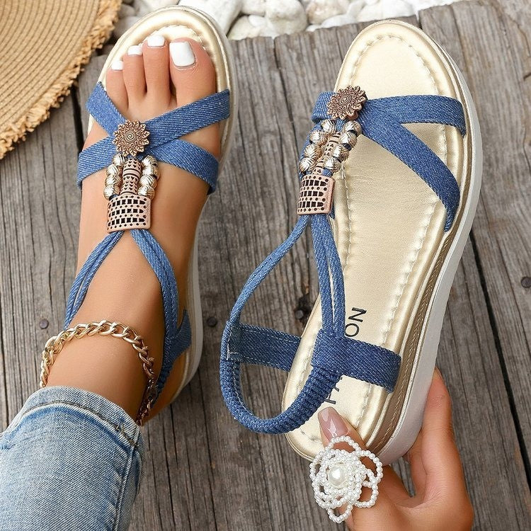 Keile Sandalen mit Perlen – Bild 6 | LuxeStyle
