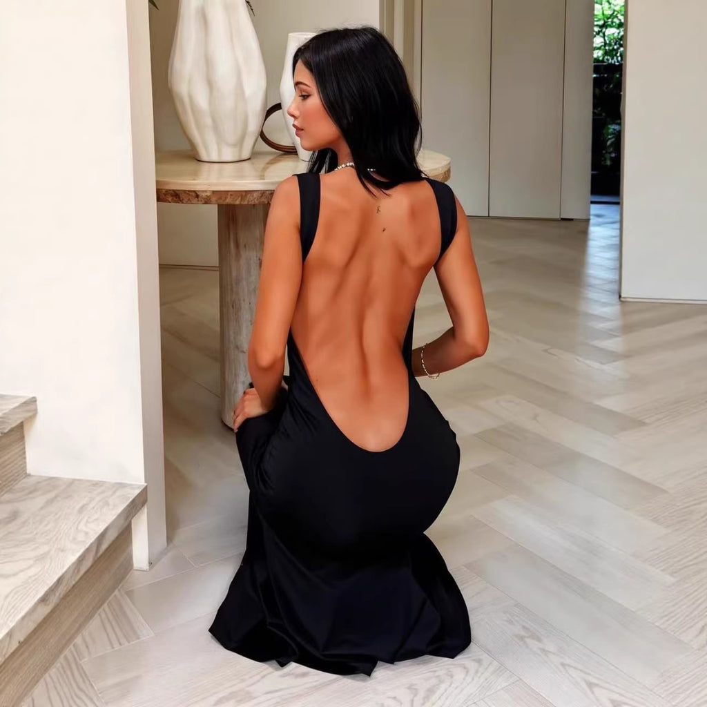 Rückenfreies, figurbetontes Damenkleid – Bild 7 | LuxeStyle
