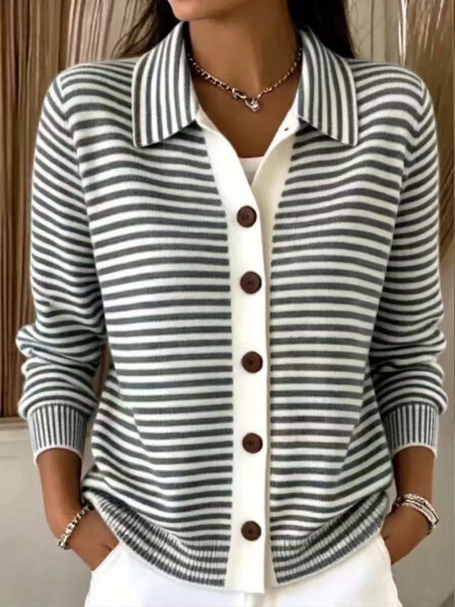 Gestreifter Strick-Cardigan mit Knopfleiste