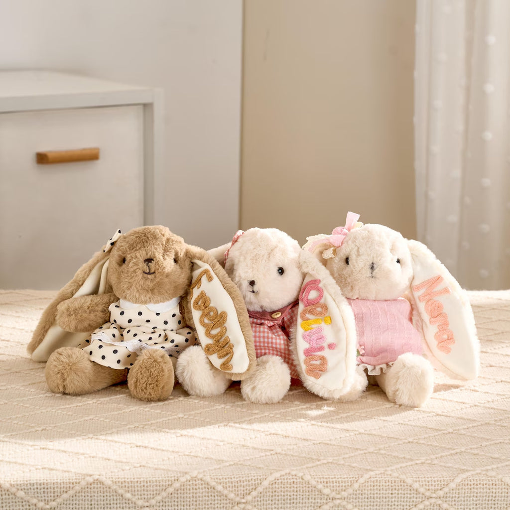 Besticktes Plüschhäschen mit Wunschnamen