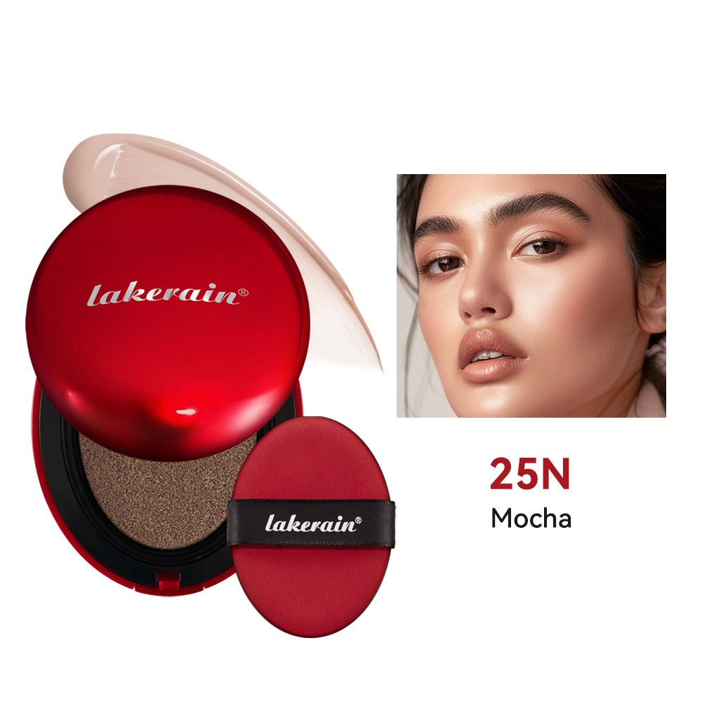 Leichte Cushion Foundation mit natürlicher Deckkraft – Bild 5 | LuxeStyle