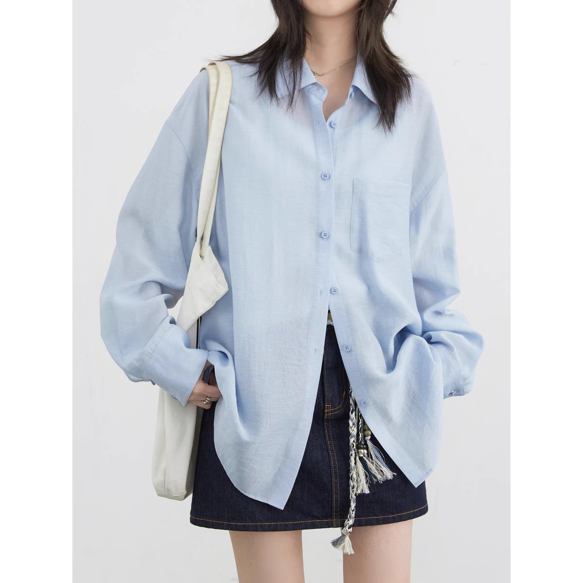 Loose-Fit Damenshirt mit Rücken-Cut-out | LuxeStyle