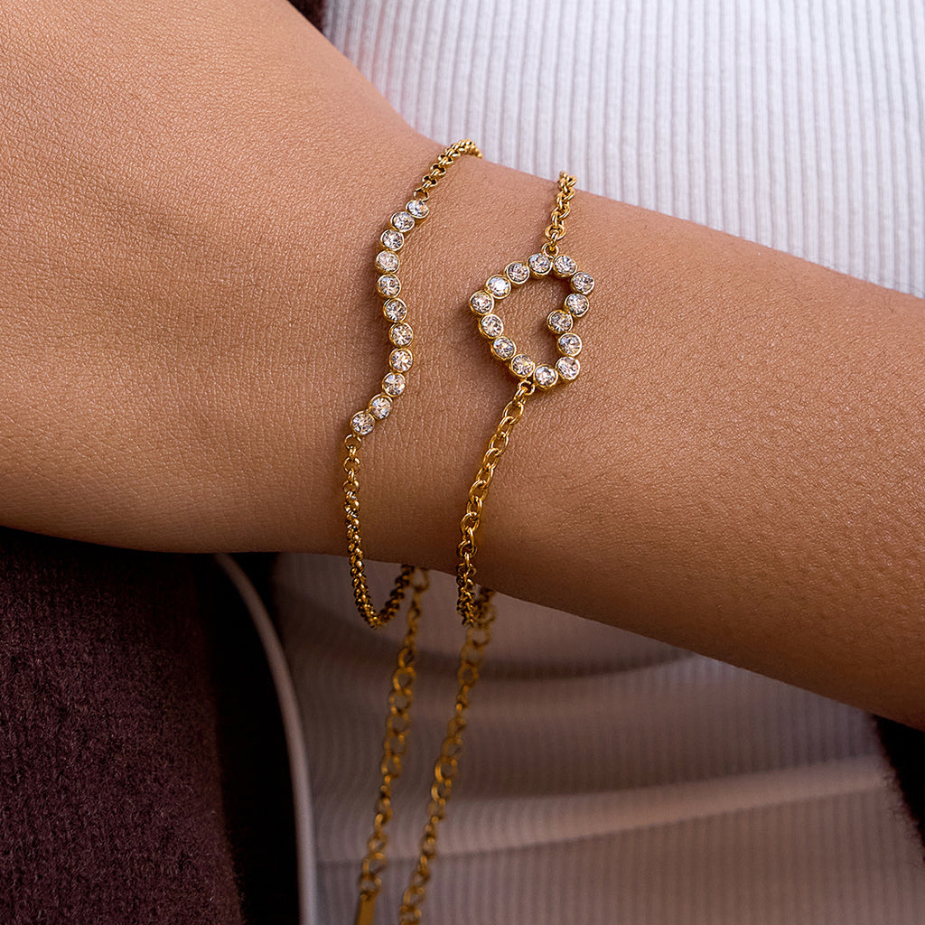 Stainless-Steel Herzschmuckarmband – Bild 2 | LuxeStyle