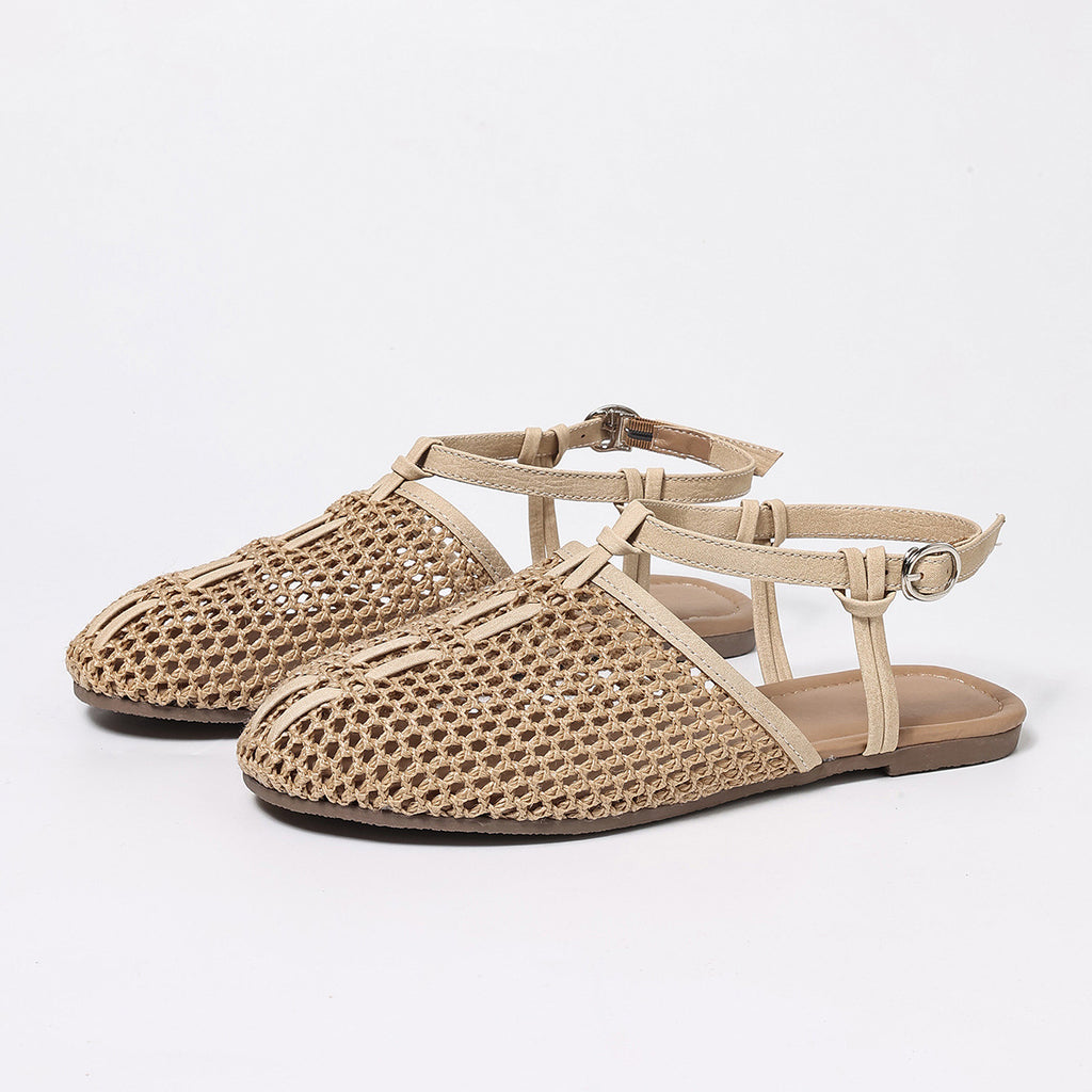 Bequeme Flats mit Schnalle