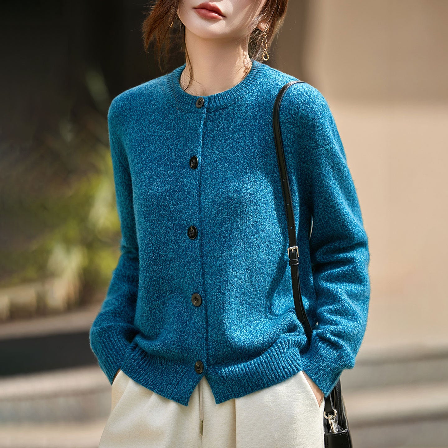 Strick-Cardigan mit Rundhals für Damen – Ansicht 3