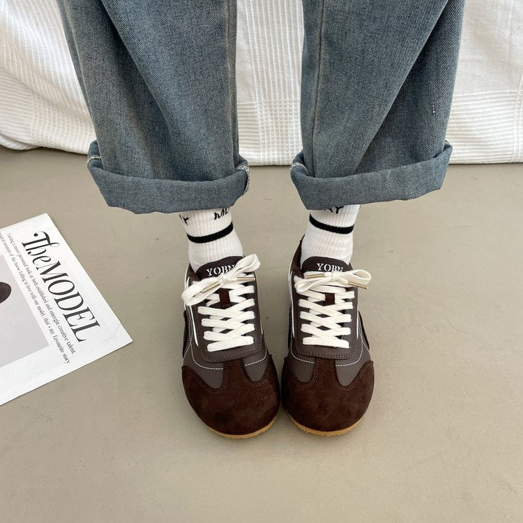 Koreanische Sportschuhe für Damen