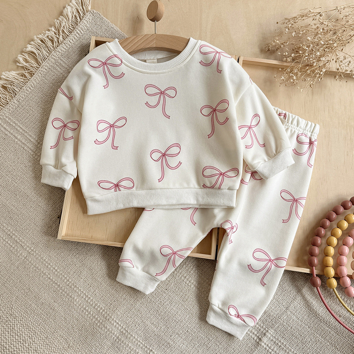 Baby- und Kleinkind-Set mit Schleifenmuster | LuxeStyle