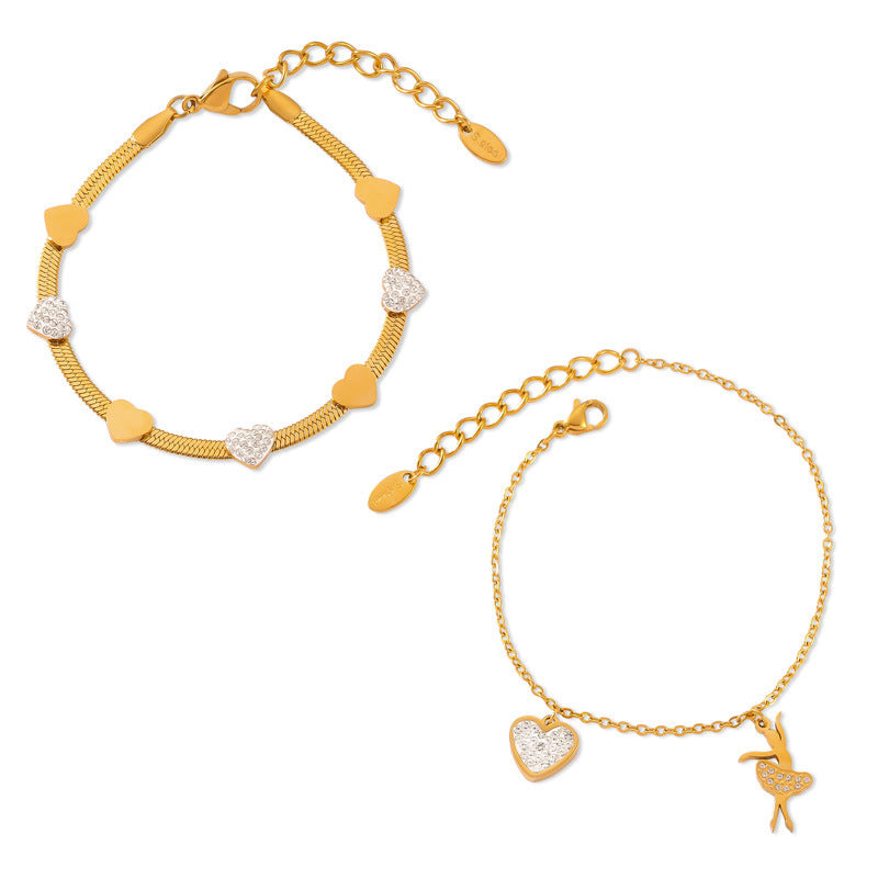 Herzförmiges Armband aus Titanstahl mit Strasssteinen – Bild 3 | LuxeStyle