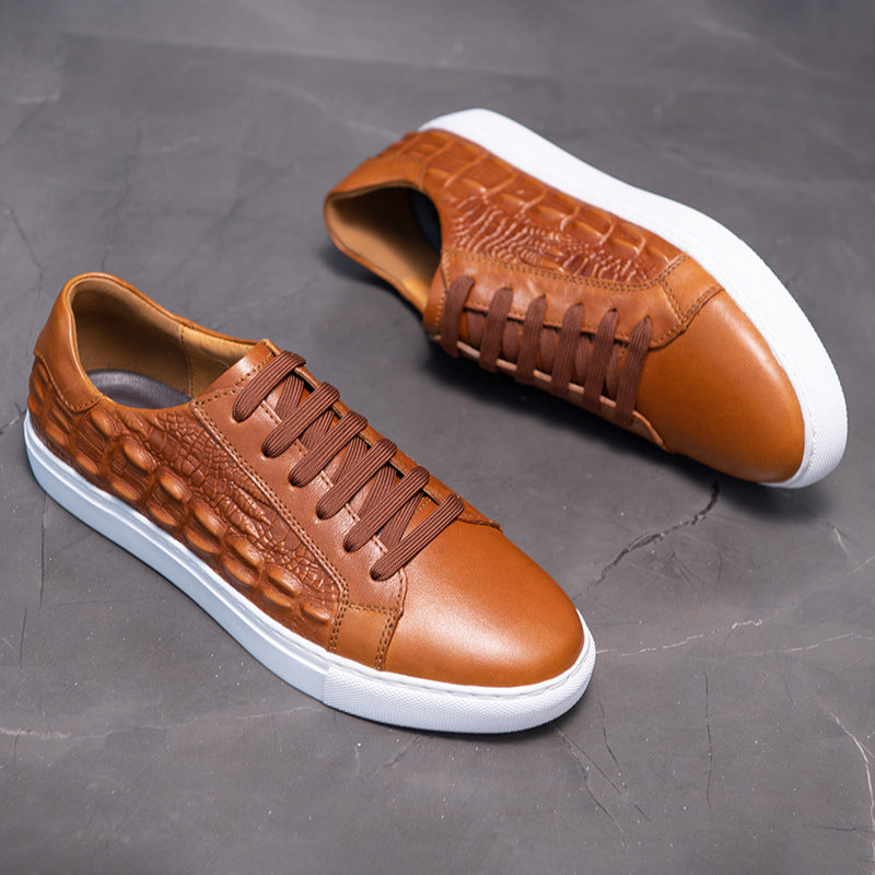 Freizeitschuh aus genarbtem Leder – Bild 3 | LuxeStyle