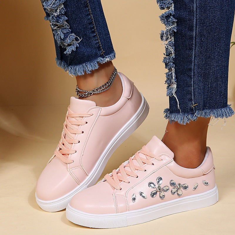 Bestickte koreanische Flats