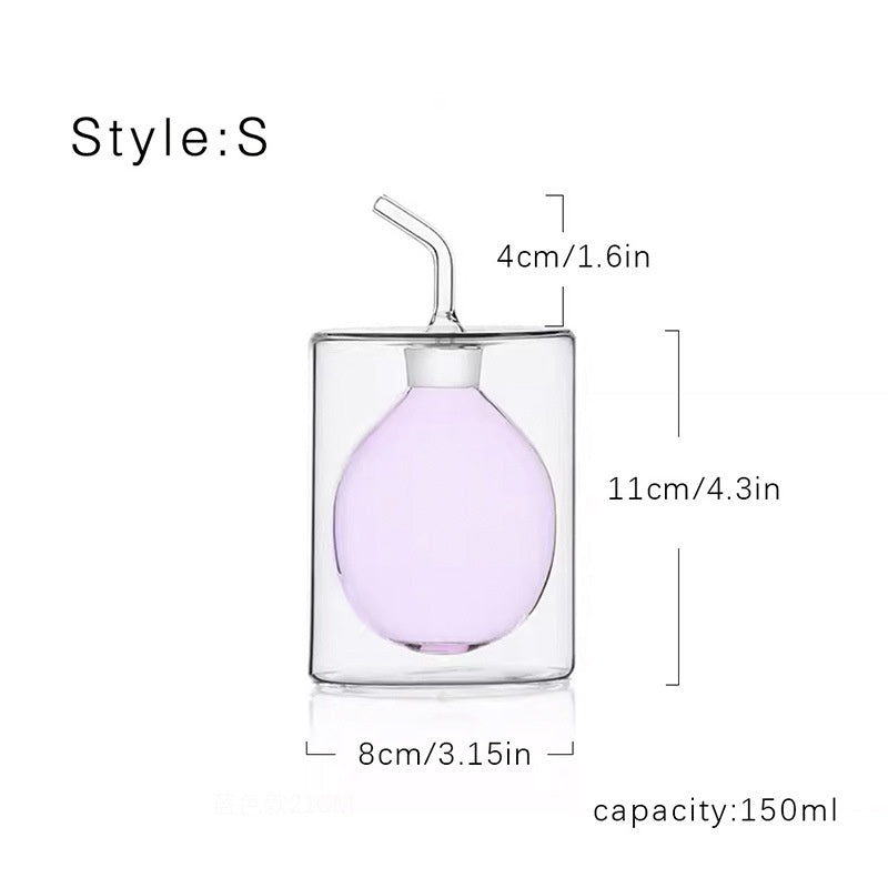 Doppelwandiger Öler aus farbigem Glas
