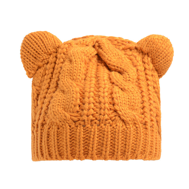 Gestrickte Beanie mit Katzenohren