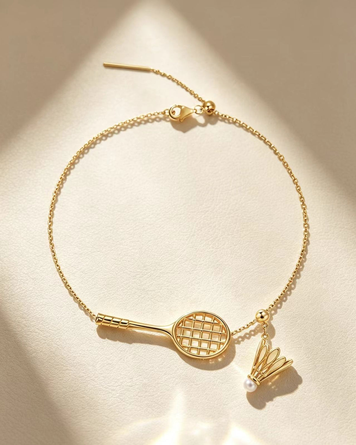 Armband mit Badmintonschläger-Anhänger – Bild 4 | LuxeStyle