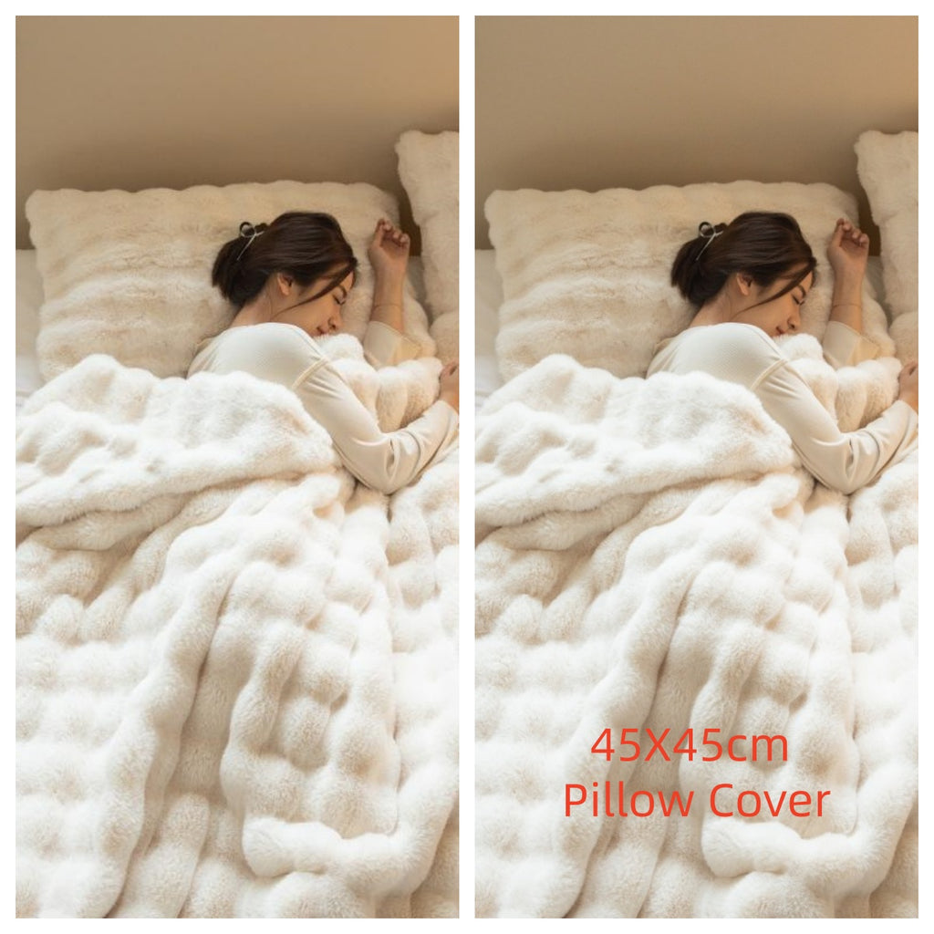 Kuschelige Decke aus Polyester mit Kissenbezug – Bild 3 | LuxeStyle