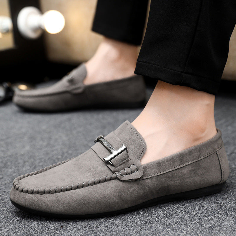 Legere Herren-Slipper aus Wildleder