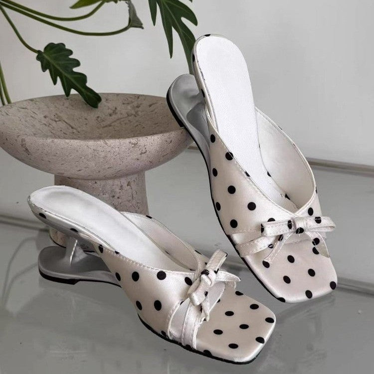 Square-Toe Sandalen – Bild 5 | LuxeStyle