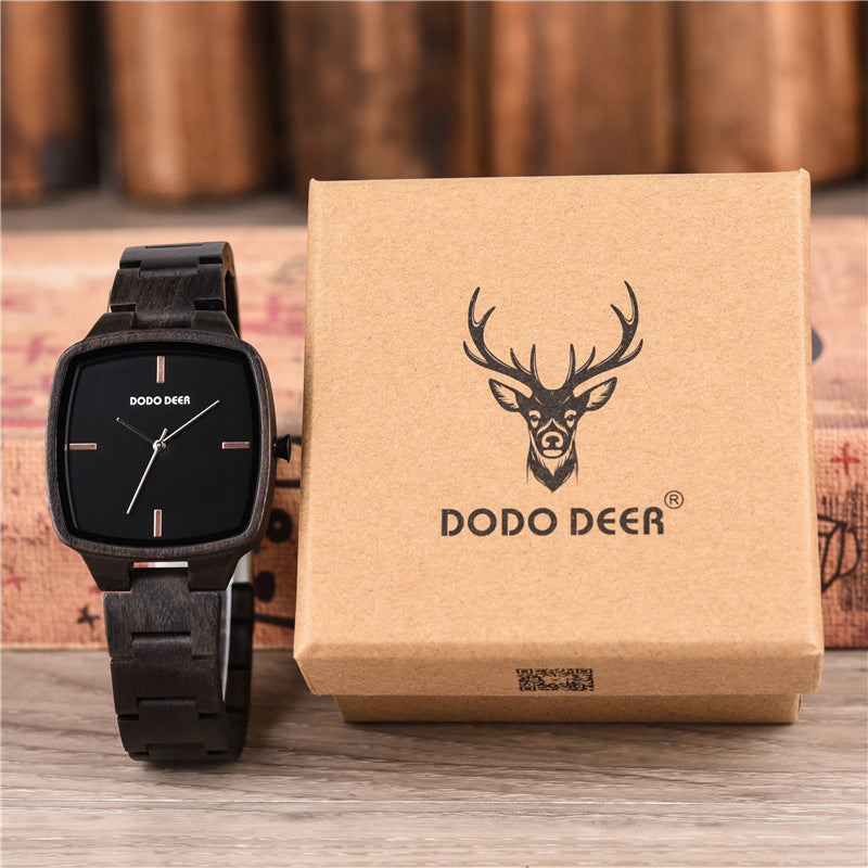 Schwarze Armbanduhr mit Holzgehäuse | LuxeStyle
