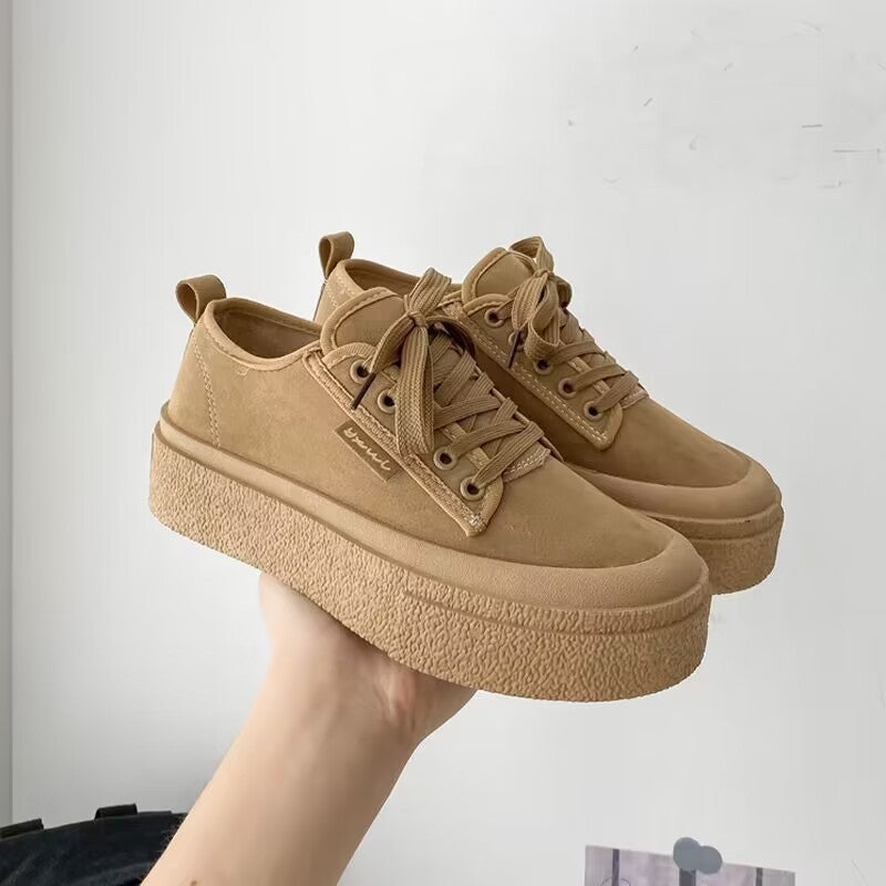Chunky Freizeitschuhe mit Schnürung