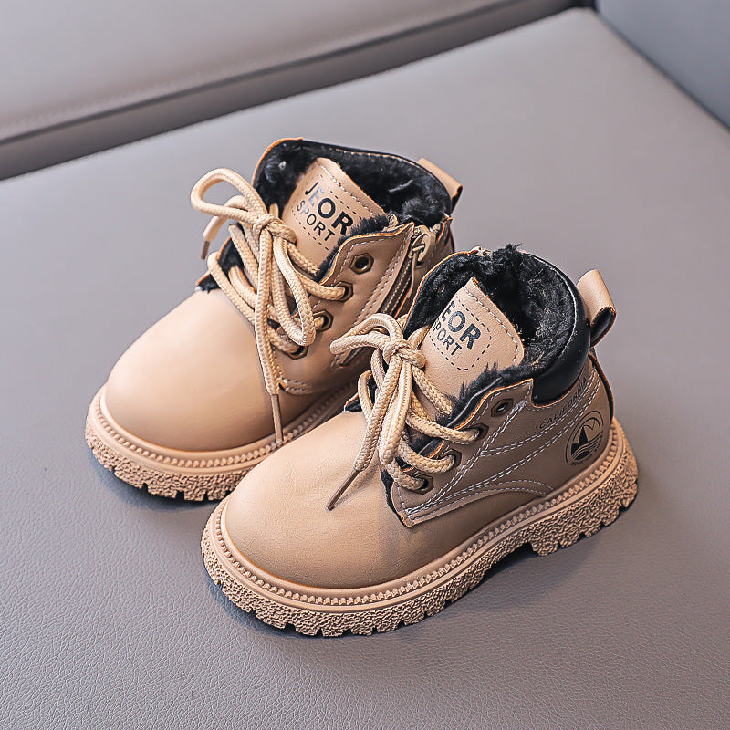 Gelbe Kinderstiefel