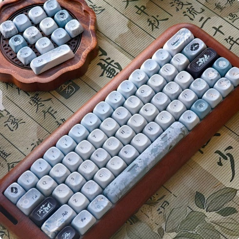 PBT Keycaps: Retro Pflaumenblüten-Design