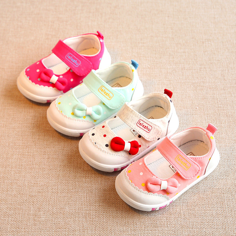 Baby Lauflernschuhe mit weicher Sohle