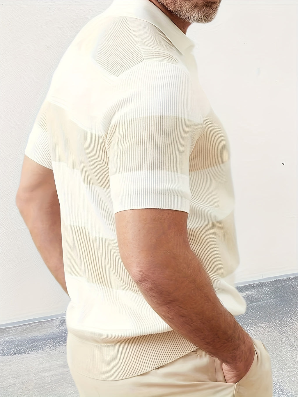 Kurzarm-Strickpullover mit Reverskragen